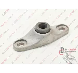 Направляющая втулка боковой правой сдвижной двери нижняя Fiat Doblo 51716883 Направляющая втулка боковой правой сдвижной двери нижняя Fiat Doblo 51716883