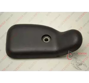 Накладка ограничителя двери задней правой Renault Kangoo 7700308901 Накладка ограничителя двери задней правой Renault Kangoo 7700308901