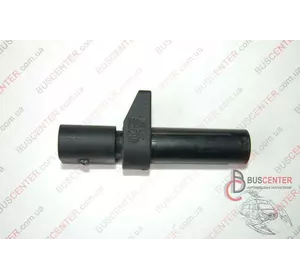 Датчик положения коленвала (OM651) Mercedes Vito 0031532828 Датчик положения коленвала (OM651) Mercedes Vito 0031532828