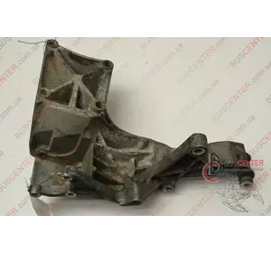 Кронштейн крепления генератора (лапа) Volkswagen Transporter 074 145 169 F 074145169F Кронштейн крепления генератора (лапа) Volkswagen Transporter 074 145 169 F 074145169F